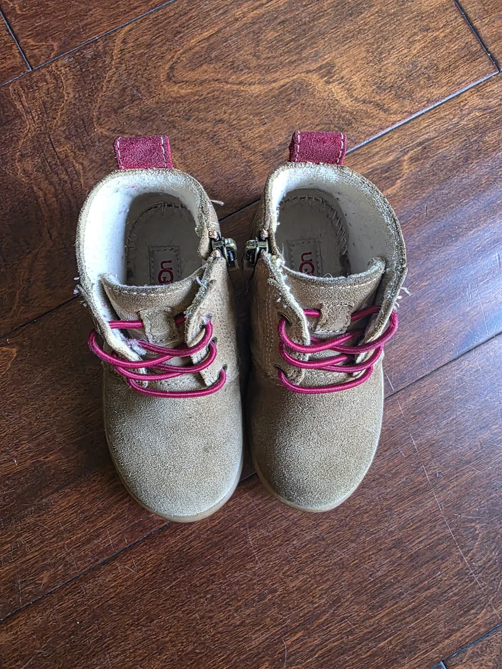 UGG Toddler Kristjan Chukka Suede Boots Tan Pink Size 7